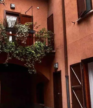 La Corte Di Bagiuli Apartment *